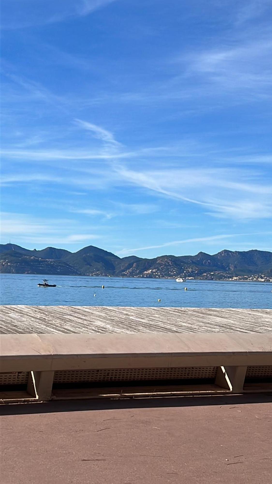 Appartement Centre Cannes Avec Parking Prive Gratuit Sur Place Exteriör bild